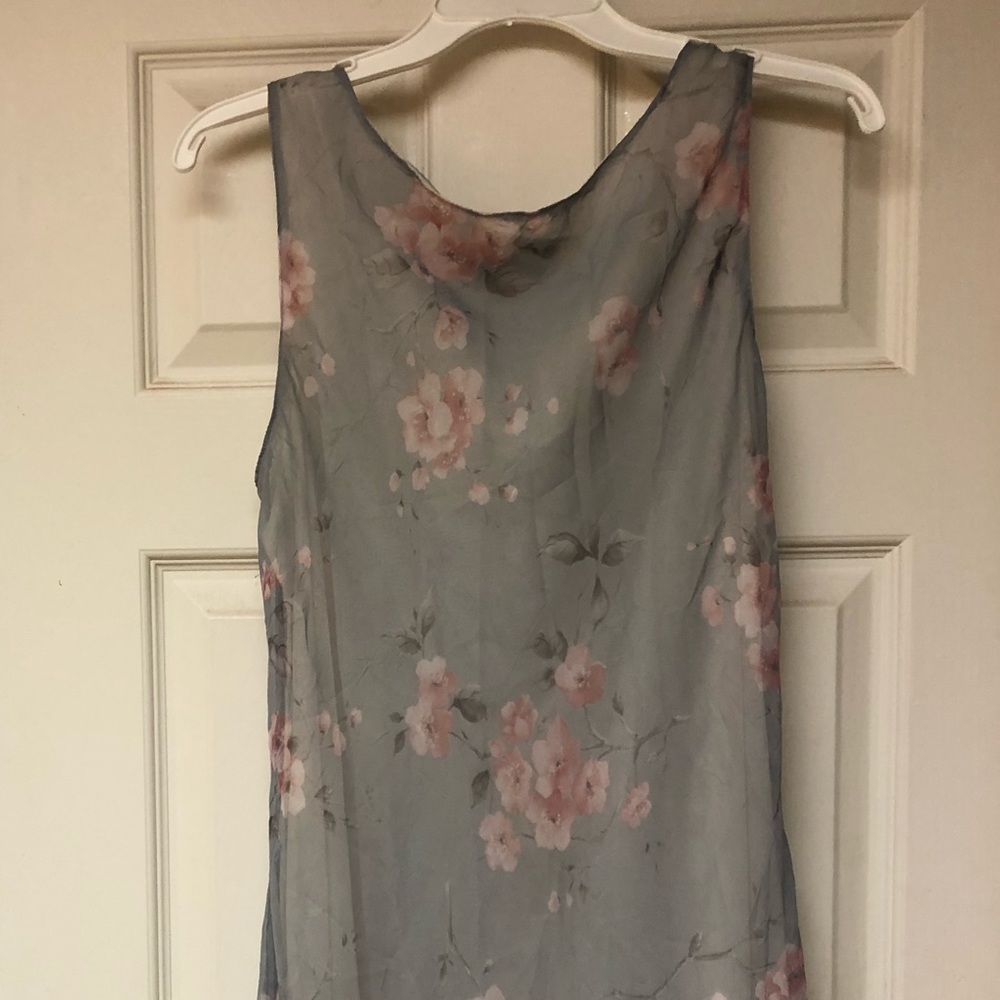 80’s Vintage Beautiful Dress - Picture 3 of 8